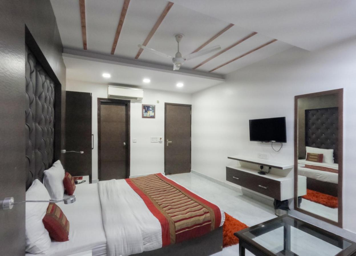 Hotel Red Castle - Karol Bagh New Delhi Exteriör bild